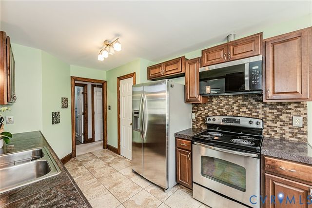3607 E Chagford Ter, Chester, VA 23831