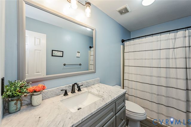 3607 E Chagford Ter, Chester, VA 23831