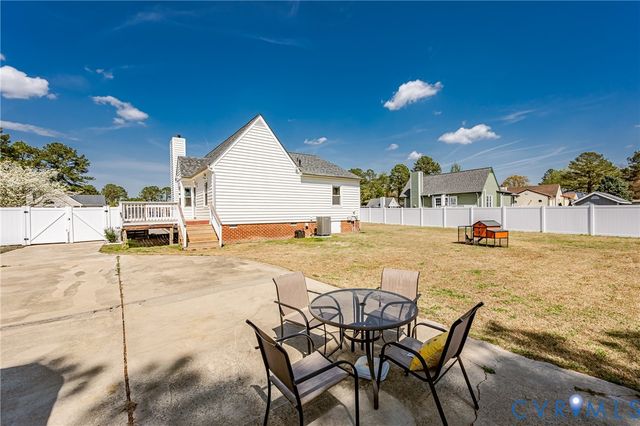 3607 E Chagford Ter, Chester, VA 23831