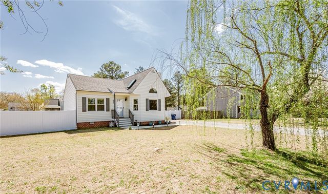 3607 E Chagford Ter, Chester, VA 23831