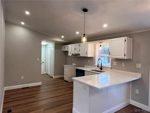 10966 South Roberts, Dunkirk, NY 14048