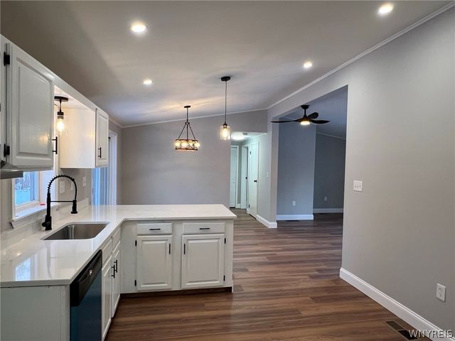 10966 South Roberts, Dunkirk, NY 14048