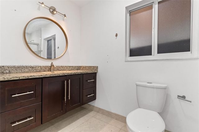2729 Harding St, Hollywood, FL 33020