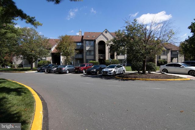 4906-A DUNBARTON RD, Mount Laurel, NJ 08054