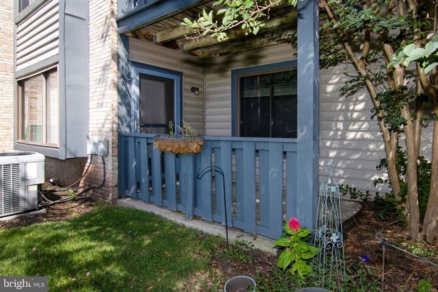 4906-A DUNBARTON RD, Mount Laurel, NJ 08054