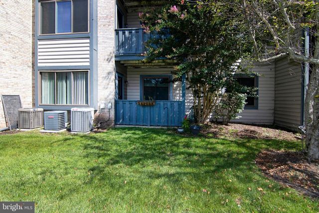 4906-A DUNBARTON RD, Mount Laurel, NJ 08054