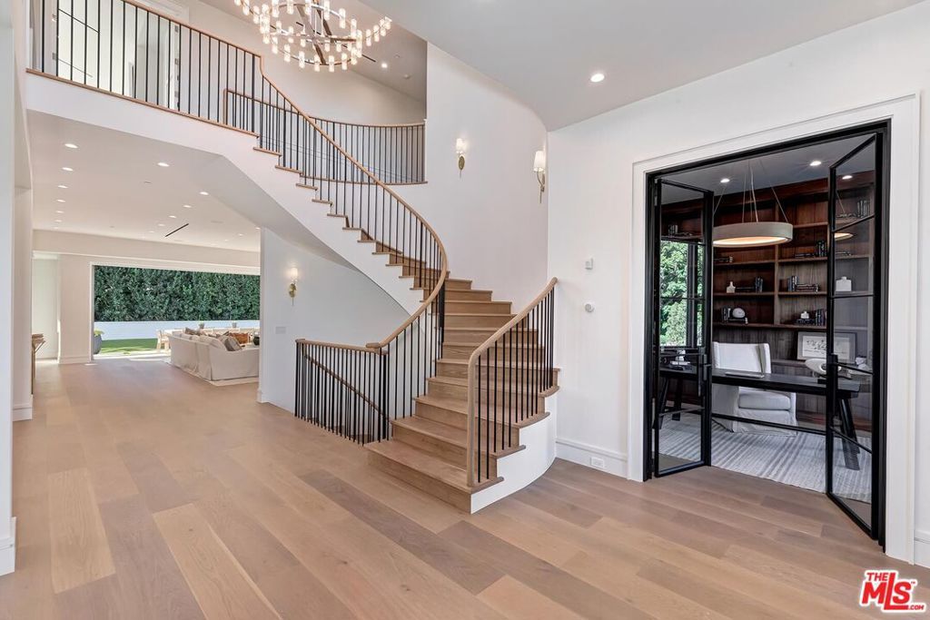 1675 San Remo Drive, Pacific Palisades, CA 90272 — photo 2