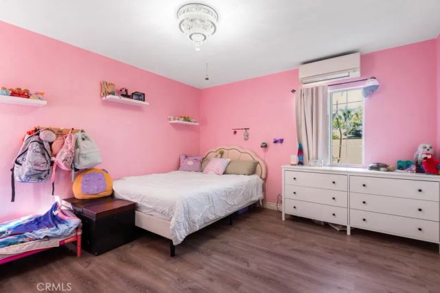 1711 Glenpark Street, Pomona, CA 91768