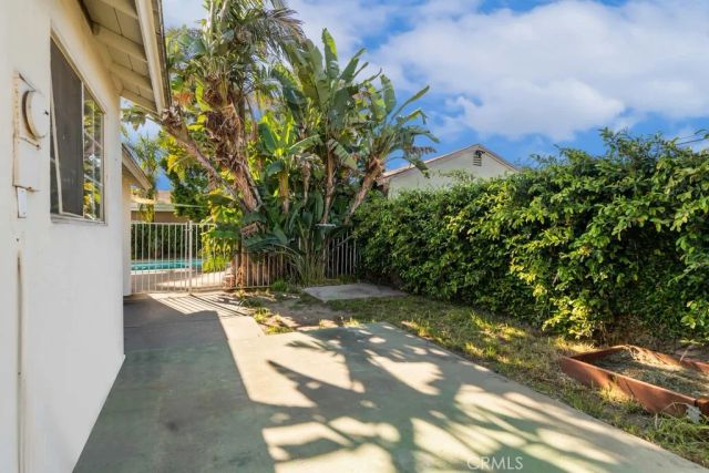 1711 Glenpark Street, Pomona, CA 91768