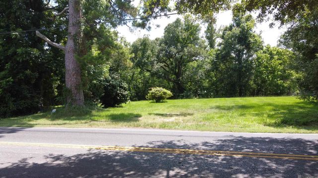 7110 Highland Rd, Baton Rouge, LA 70808