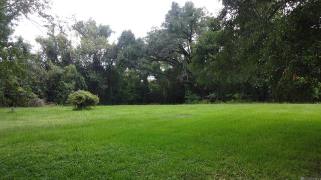 7110 Highland Rd, Baton Rouge, LA 70808