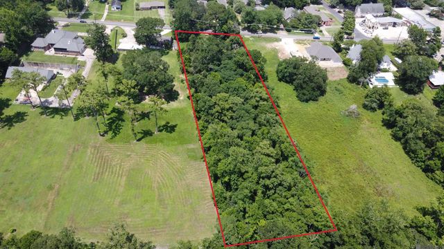 7110 Highland Rd, Baton Rouge, LA 70808