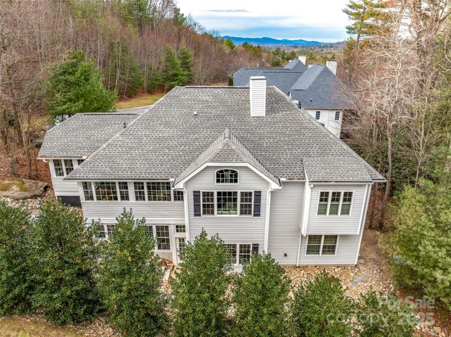 107 Spring Heights Court, Hendersonville, NC 28791