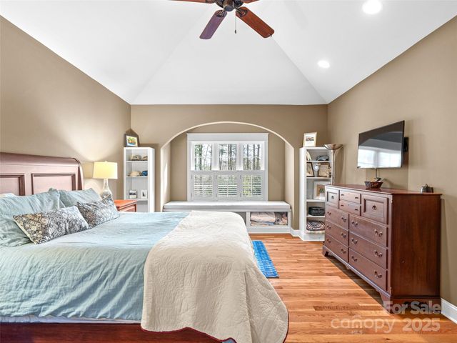 107 Spring Heights Court, Hendersonville, NC 28791