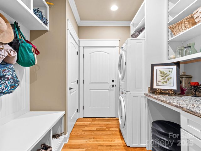 107 Spring Heights Court, Hendersonville, NC 28791