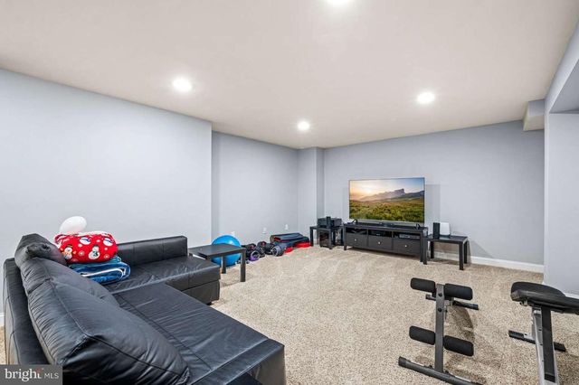 500 DORAL CIR, Berwyn, PA 19312