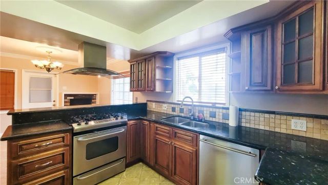 504 E Foothill, Glendora, CA 91741