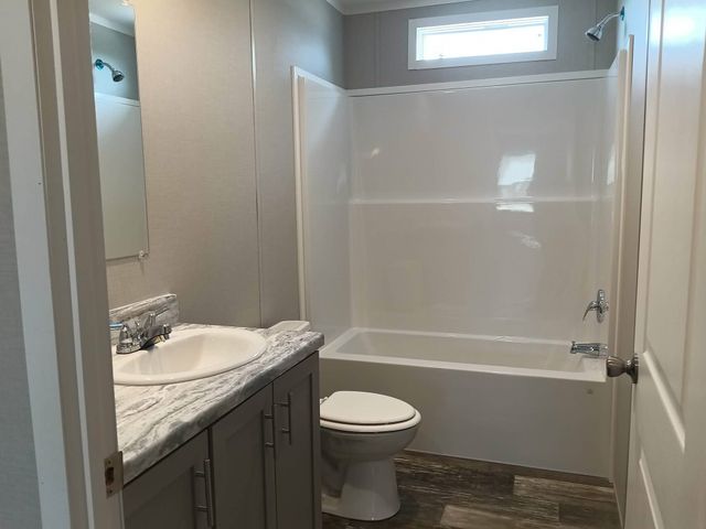 660 WOODHAVEN Drive, Springtown, TX 76082