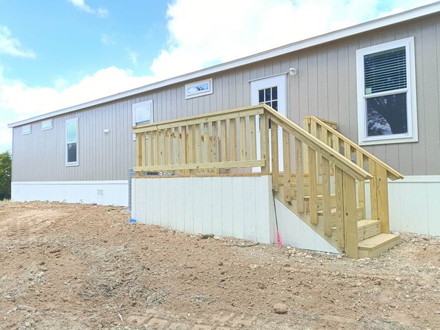 660 WOODHAVEN Drive, Springtown, TX 76082