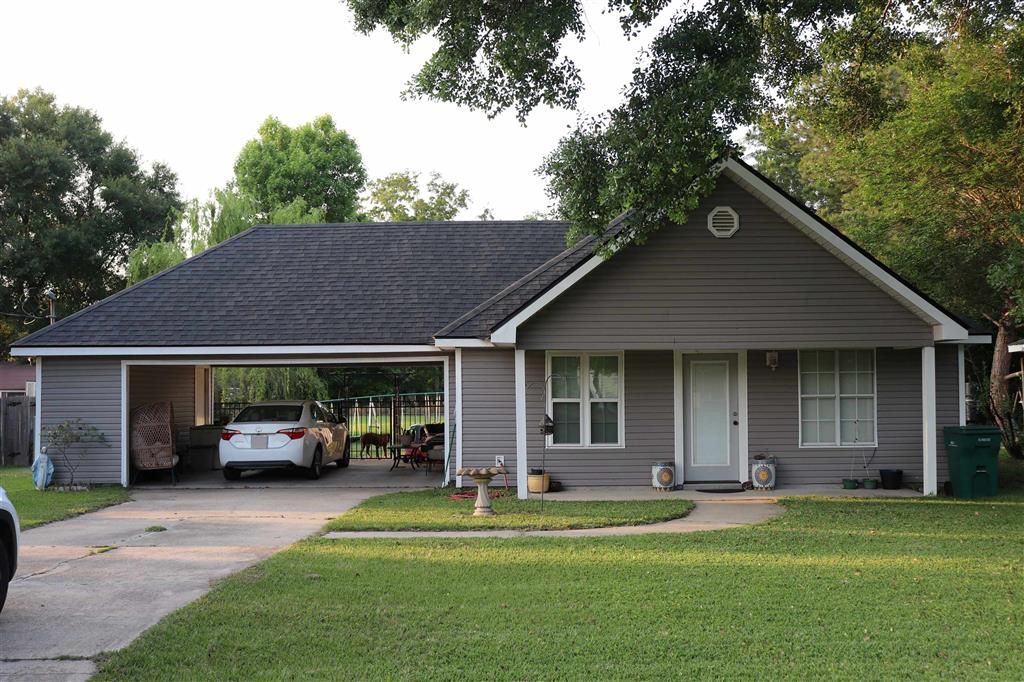 516 Navarre Street, Sulphur, LA 70663