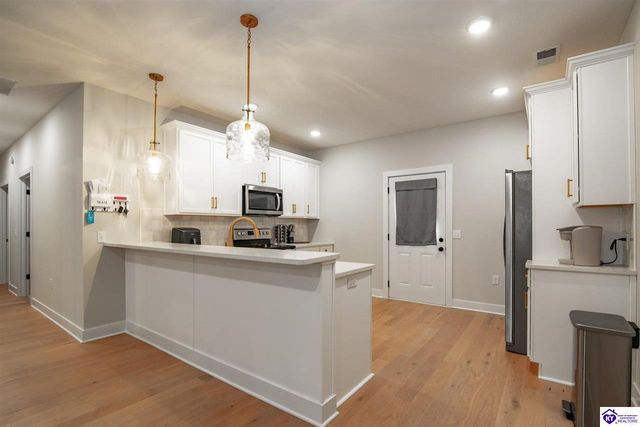 308 Lincoln Street, Vine Grove, KY 40175