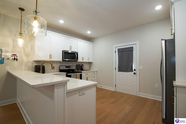 308 Lincoln Street, Vine Grove, KY 40175