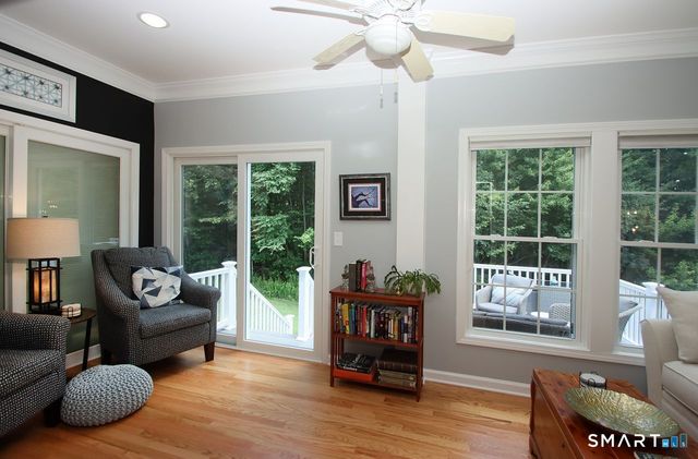 349 Niblick Lane, Oxford, CT 06478