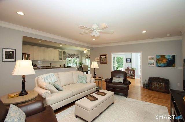 349 Niblick Lane, Oxford, CT 06478