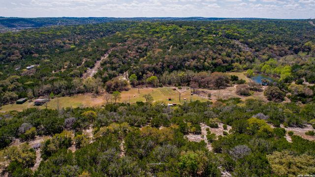 150 Coker Hollow, Kerrville, TX 78028