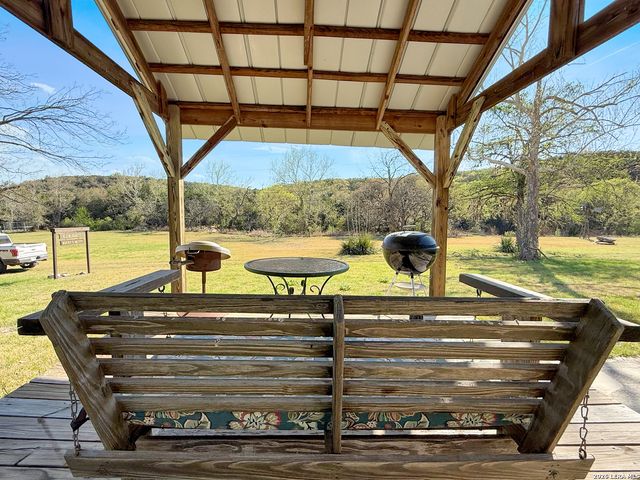 150 Coker Hollow, Kerrville, TX 78028
