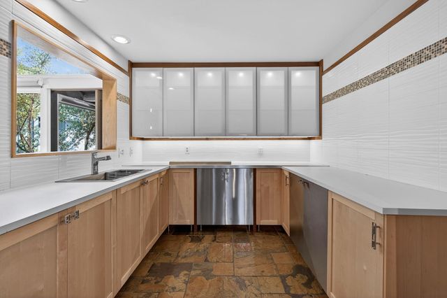 3503 Harpers Ferry Dr, Stockton, CA 95219