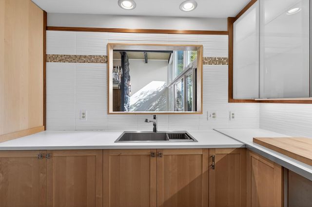 3503 Harpers Ferry Dr, Stockton, CA 95219