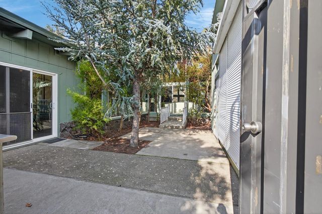 3503 Harpers Ferry Dr, Stockton, CA 95219