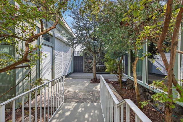 3503 Harpers Ferry Dr, Stockton, CA 95219