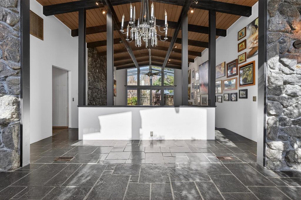 3503 Harpers Ferry Dr, Stockton, CA 95219