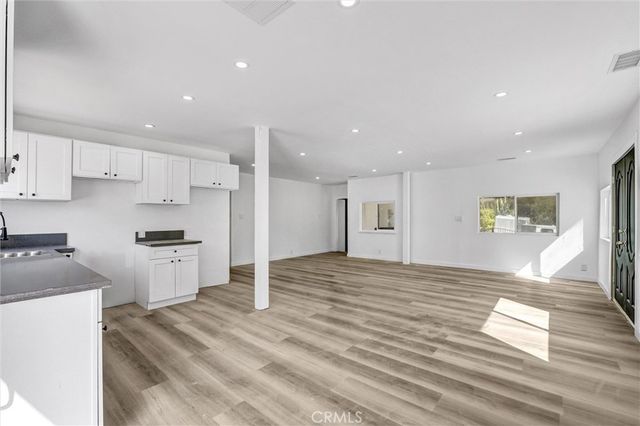 107 Ventura, Chatsworth, CA 91311