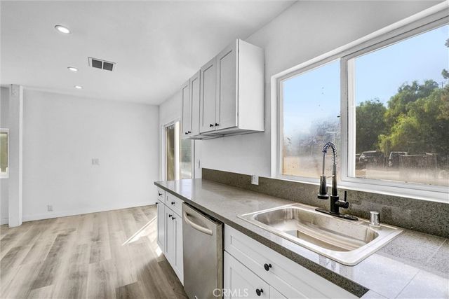 107 Ventura, Chatsworth, CA 91311