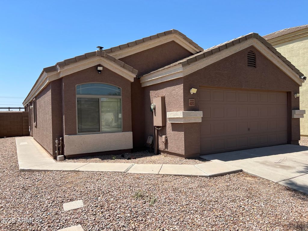 43213 W COWPATH Road, Maricopa, AZ 85138 — exterior