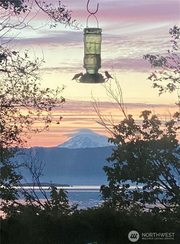 1611 Jas Airport Lane, Anacortes, WA 98221