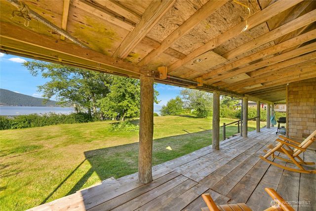 1611 Jas Airport Lane, Anacortes, WA 98221