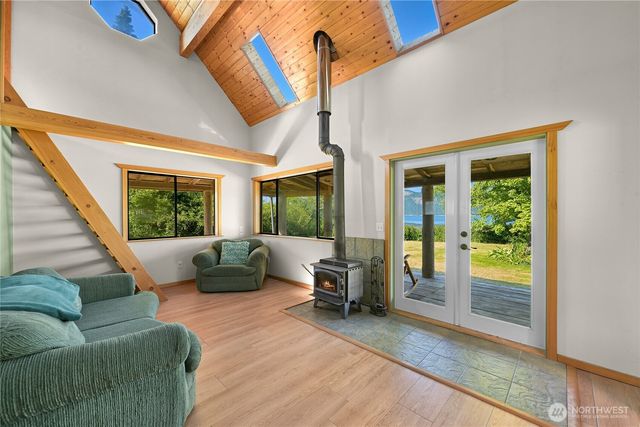 1611 Jas Airport Lane, Anacortes, WA 98221