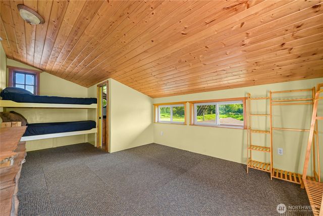 1611 Jas Airport Lane, Anacortes, WA 98221