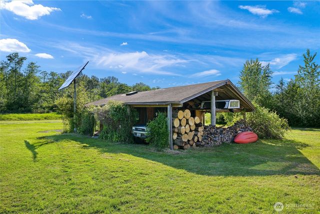 1611 Jas Airport Lane, Anacortes, WA 98221