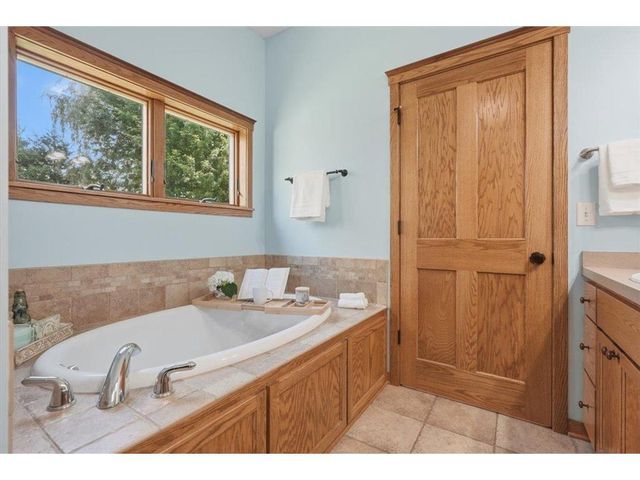 9 Founders Green, Hudson, WI 54016