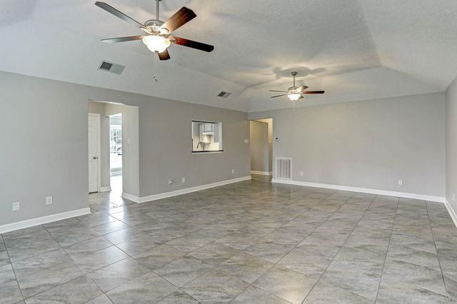 1211 Diablo Drive, Houston, TX 77532