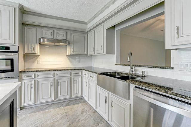 1211 Diablo Drive, Houston, TX 77532