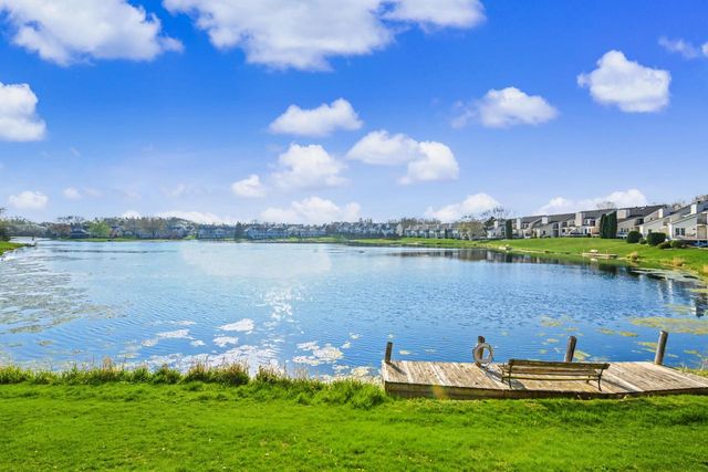 8374 S Tuckaway Shores DRIVE, Franklin, WI 53132