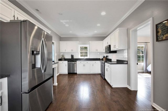 191 S Green Street, Parkton, NC 28371