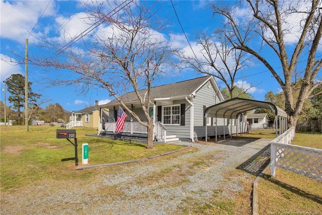 191 S Green Street, Parkton, NC 28371