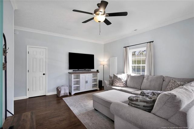 191 S Green Street, Parkton, NC 28371